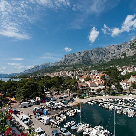 Aparthotel Miramare Makarska Exterior photo