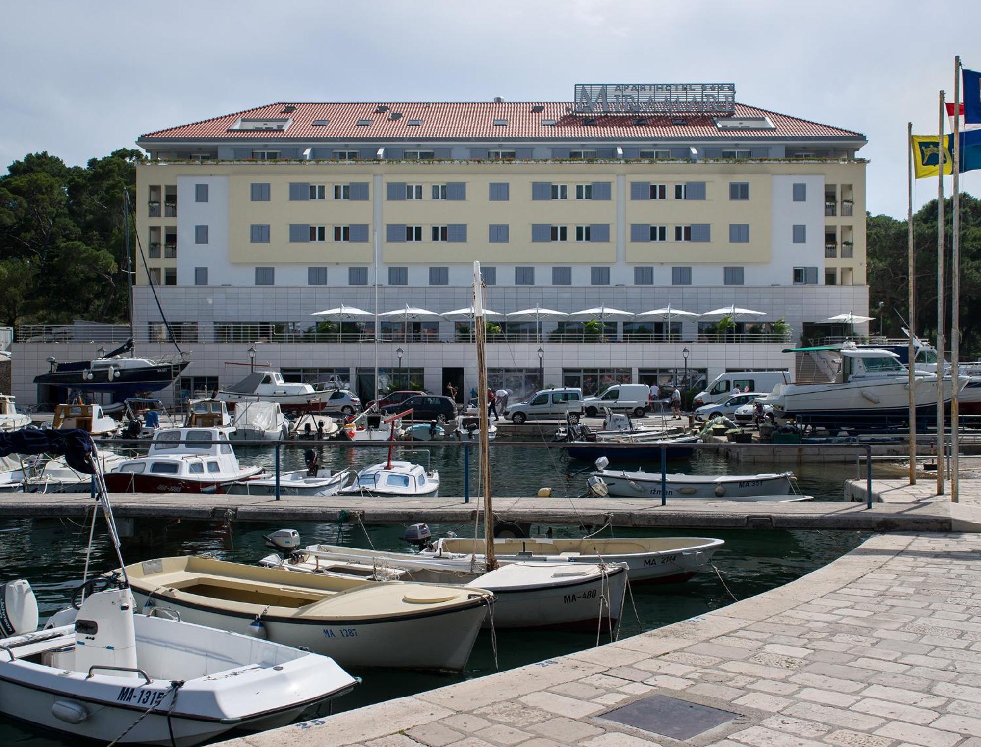 Aparthotel Miramare Makarska Exterior photo