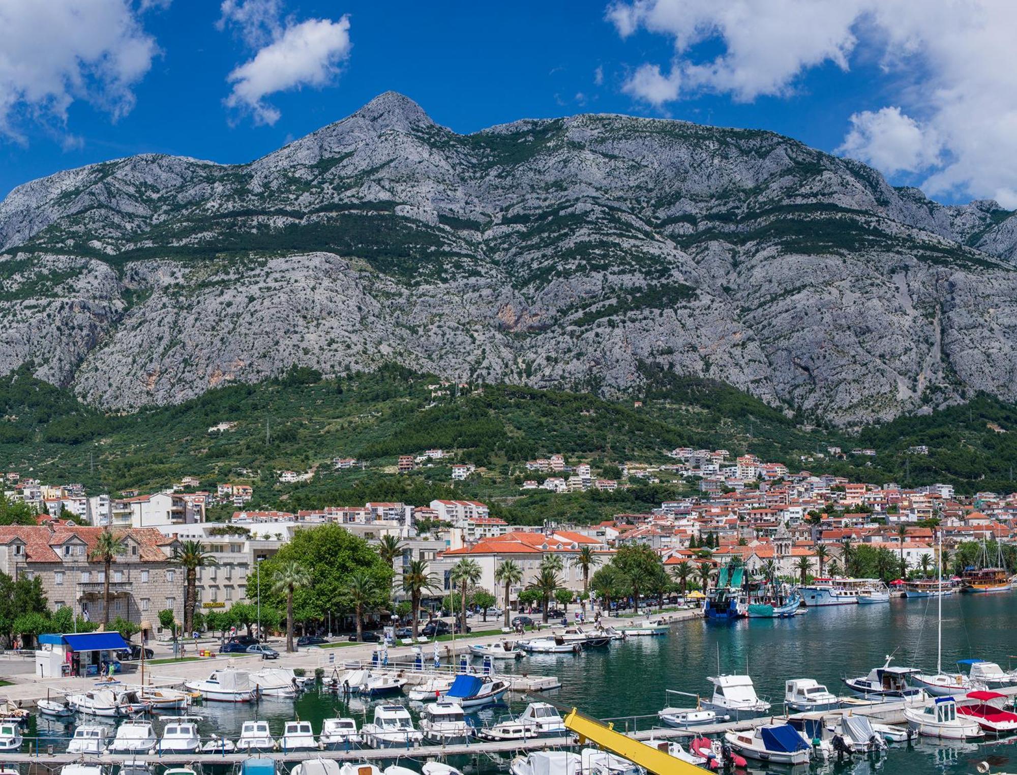 Aparthotel Miramare Makarska Exterior photo